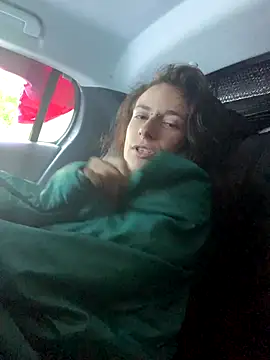 Snapshot of GoldenPussy1329 chatting on November 2025 09:29:01 AM GoldenPussy1329 online show from November 2025 09:29:01 AM