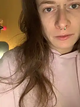 GoldenPussy1329 online show from February 2026 08:03:02 PM