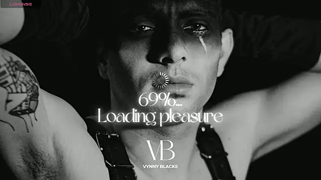 VynnyBlacke  online show from October 2025 08:38:01 PM