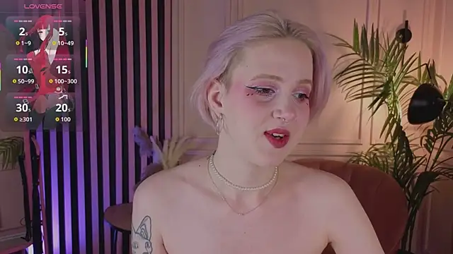 luna son online show from November 2025 06:02:02 AM