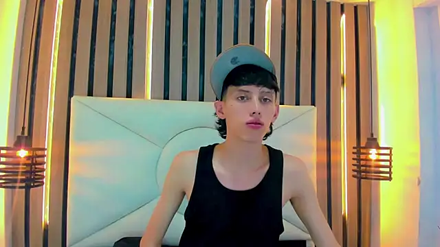 Snapshot of thaigo_twink38 chatting on April 2026 09:24:01 AM thaigo twink38 online show from April 2026 09:24:01 AM