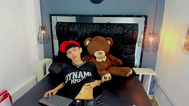 thaigo twink38 online show from June 2026 05:45:02 AM