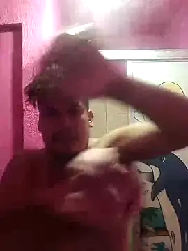 Dari 30 online show from October 2025 01:44:02 AM