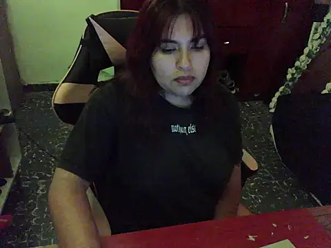 Snapshot of mango_blu chatting on July 2026 09:24:01 AM mango blu online show from July 2026 09:24:01 AM