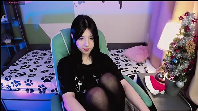 Azaliya Haze online show from December 2025 05:24:02 AM