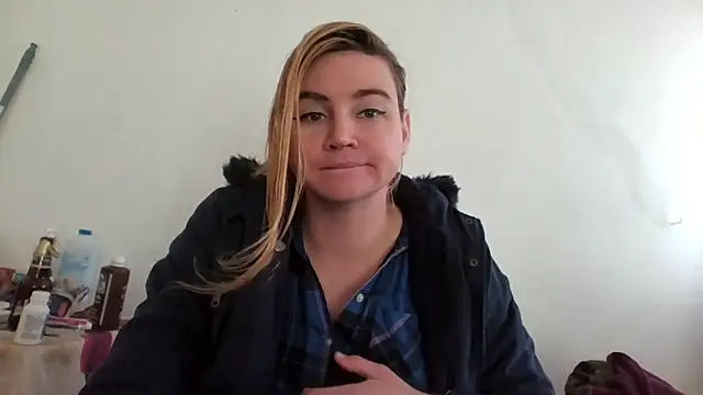 Snapshot of vagimosa chatting on December 2025 06:02:01 PM vagimosa online show from December 2025 06:02:01 PM