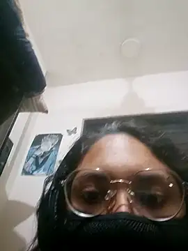 Snapshot of cherriesontop chatting on October 2025 08:28:02 PM cherriesontop online show from October 2025 08:28:02 PM