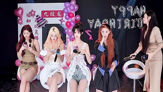 Snapshot of Comebaby-007 chatting on October 2025 03:14:01 AM Comebaby-007 online show from October 2025 03:14:01 AM