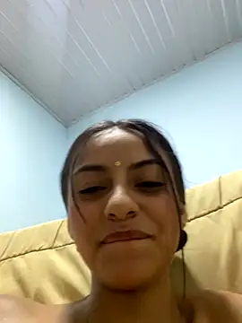 miluwatson online show from November 2025 02:34:02 AM