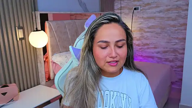 lila cute1 online show from October 2025 08:16:02 PM