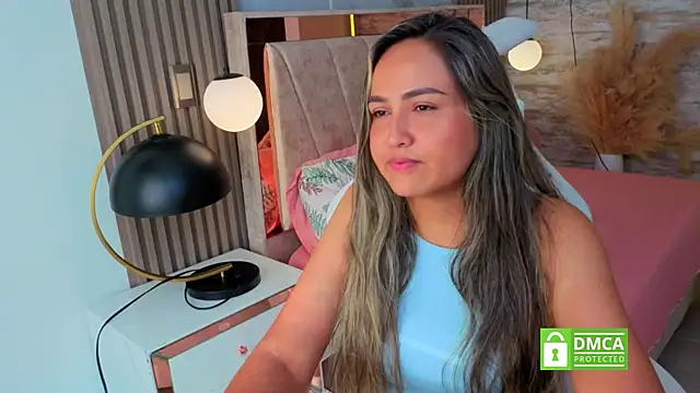 lila cute1 online show from December 2025 01:49:02 PM