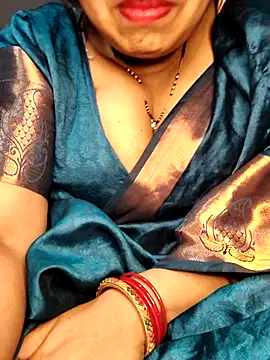 Snapshot of Hot__bhabhi_99 chatting on June 2026 03:53:02 AM Hot bhabhi 99 online show from June 2026 03:53:02 AM