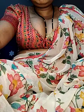 Snapshot of Hot__bhabhi_99 chatting on July 2026 04:28:01 AM Hot bhabhi 99 online show from July 2026 04:28:01 AM