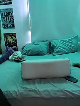 Snapshot of Tinawildd chatting on March 2026 06:45:02 PM Tinawildd online show from March 2026 06:45:02 PM