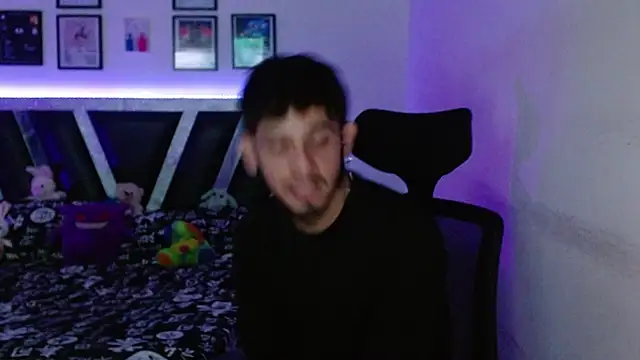 Snapshot of Sebasxxl12 chatting on October 2025 03:37:01 AM Sebasxxl12 online show from October 2025 03:37:01 AM