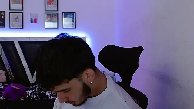 Snapshot of Sebasxxl12 chatting on October 2025 03:01:01 PM Sebasxxl12 online show from October 2025 03:01:01 PM