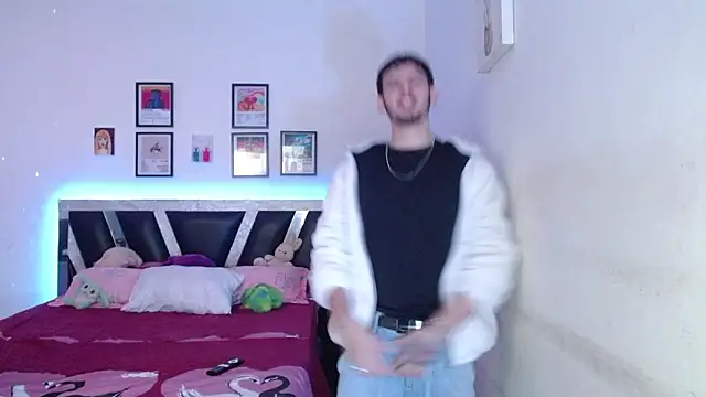 Sebasxxl12 online show from February 2026 09:27:02 PM