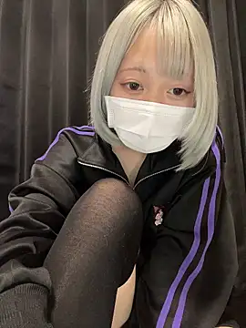 Nyamo-chan online show from October 2025 04:16:02 PM