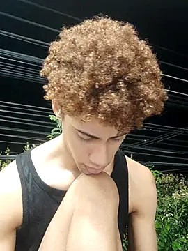 Snapshot of The_boy_good chatting on October 2025 07:08:02 AM The boy good online show from October 2025 07:08:02 AM