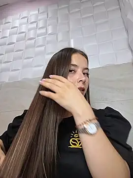 EmmaValencia  online show from November 2025 10:01:02 PM