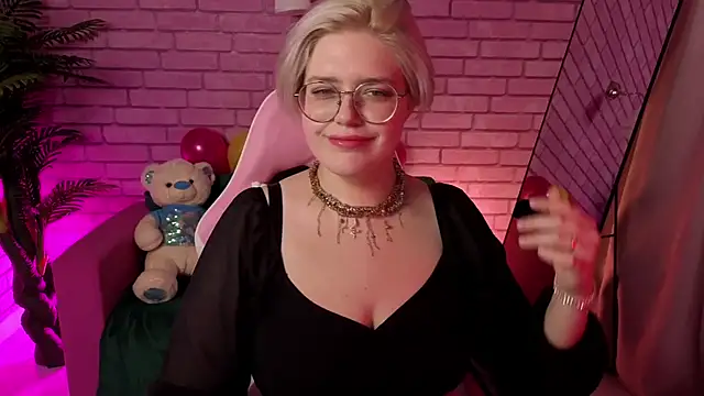 DominiqueSweetie online show from November 2025 12:16:02 PM