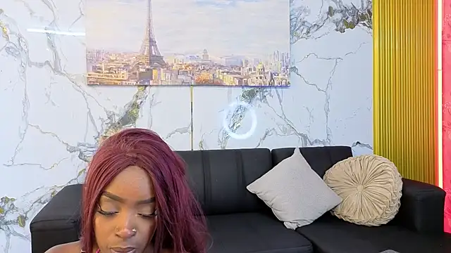 Nahomy Smiths aws online show from December 2025 09:57:01 PM