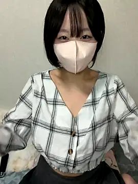 Snapshot of _JINA_tan chatting on November 2025 12:17:01 PM JINA tan online show from November 2025 12:17:01 PM