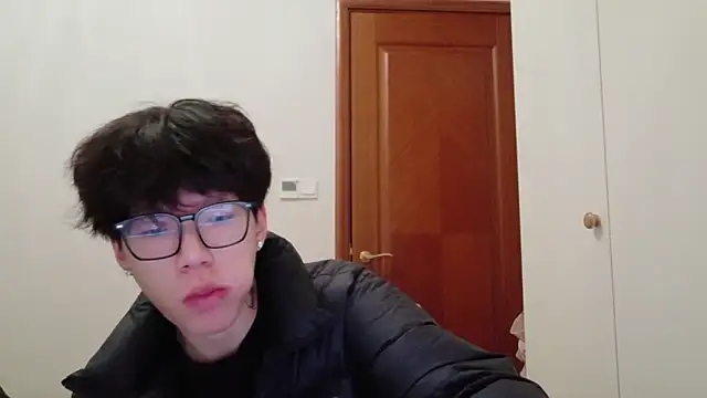 hangzi-0011 online show from December 2025 01:27:01 PM