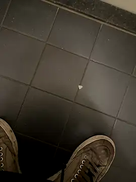 Snapshot of heet1998 chatting on October 2025 03:01:01 PM heet1998 online show from October 2025 03:01:01 PM