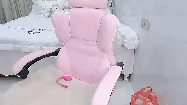 xiaokaixin online show from February 2026 10:18:01 PM