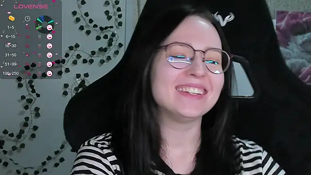 Snapshot of power_robynn chatting on February 2026 03:22:01 PM power robynn online show from February 2026 03:22:01 PM