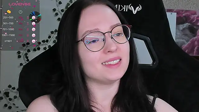 Snapshot of power_robynn chatting on March 2026 02:30:01 PM power robynn online show from March 2026 02:30:01 PM