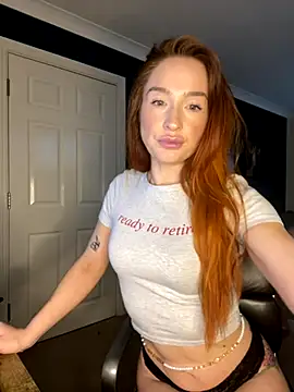 Snapshot of Cherry-L-28 chatting on November 2025 12:48:02 PM Cherry-L-28 online show from November 2025 12:48:02 PM