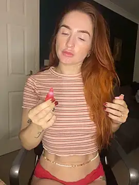 Snapshot of Cherry-L-28 chatting on November 2025 09:14:01 PM Cherry-L-28 online show from November 2025 09:14:01 PM