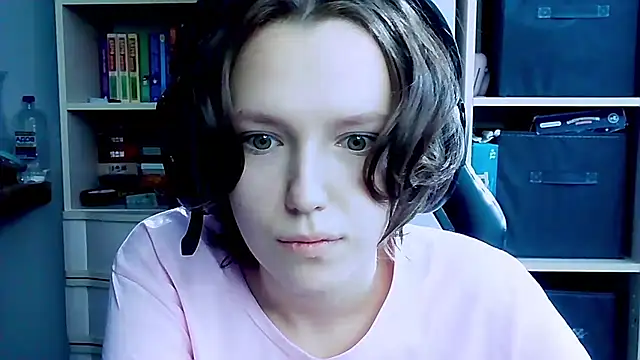 Diana-back online show from October 2025 06:55:02 AM