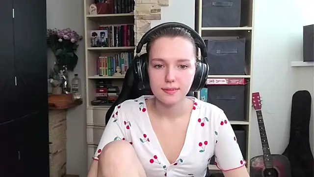 Diana-back online show from October 2025 07:21:01 AM