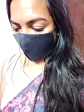 Snapshot of Tamil_Hot_Shasi chatting on December 2025 05:42:02 PM Tamil Hot Shasi online show from December 2025 05:42:02 PM