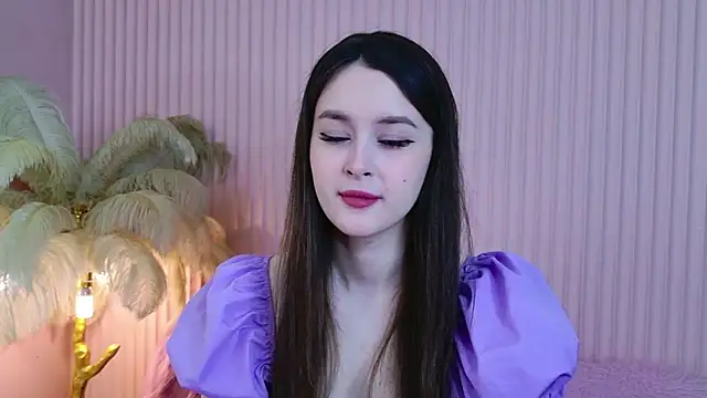 EvaSwen online show from April 2026 10:46:02 AM