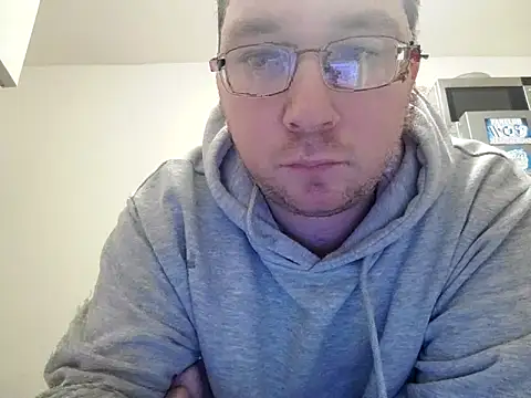 Snapshot of stivi2526 chatting on November 2025 06:19:02 PM stivi2526 online show from November 2025 06:19:02 PM