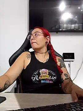 rojita-rojita online show from October 2025 10:54:02 PM