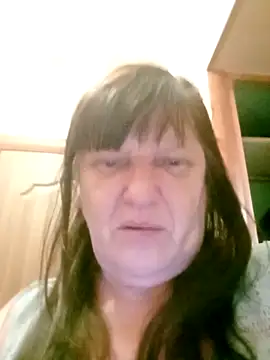 Snapshot of Apeesynka55211 chatting on November 2025 04:23:02 AM Apeesynka55211 online show from November 2025 04:23:02 AM