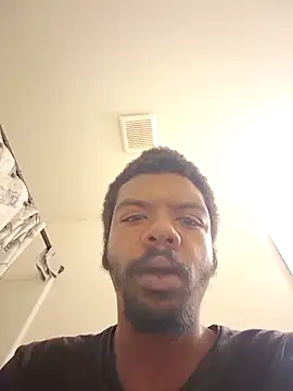 Snapshot of MrBigDickShow chatting on October 2025 09:52:01 AM MrBigDickShow online show from October 2025 09:52:01 AM