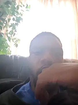 Snapshot of MrBigDickShow chatting on April 2026 05:10:02 PM MrBigDickShow online show from April 2026 05:10:02 PM