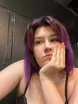 xxIvyDragonbornxx online show from March 2026 04:31:01 AM