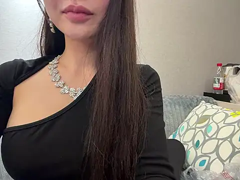 xiaowan x online show from February 2026 01:17:01 PM