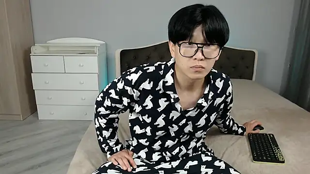 KaiChicken online show from December 2025 09:40:02 AM