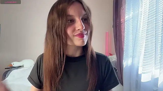 JanellHousen online show from June 2026 04:06:01 AM