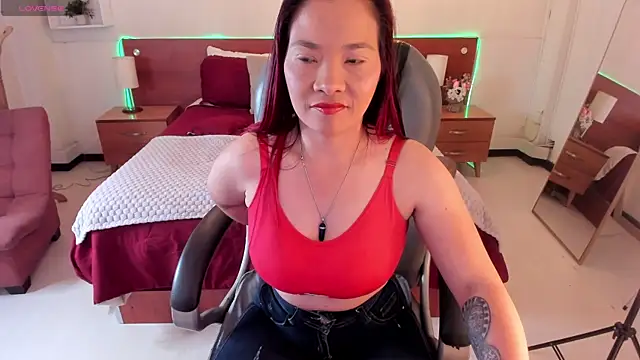 Snapshot of Mafe_Kailina chatting on April 2026 07:49:02 PM Mafe Kailina online show from April 2026 07:49:02 PM