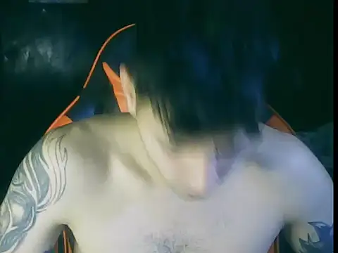 Snapshot of alessandro290 chatting on December 2025 07:29:02 PM alessandro290 online show from December 2025 07:29:02 PM