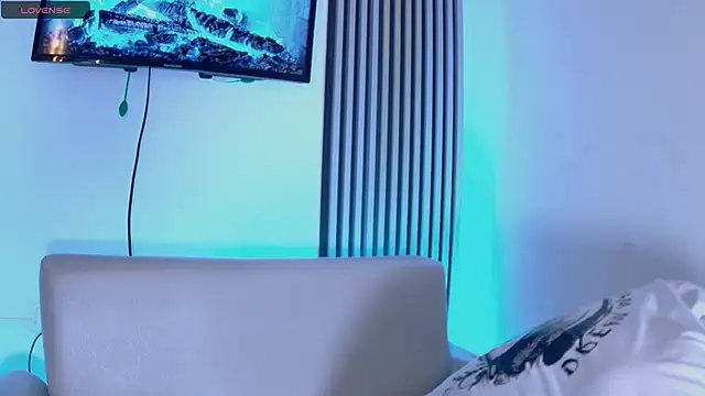 venedic bull online show from November 2025 04:23:02 AM